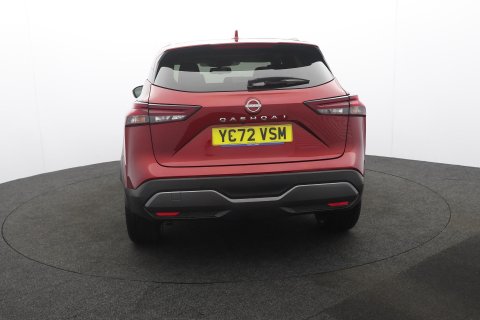 Nissan Qashqai 5dr 1.3 DIG-T MHEV N-Connecta Petrol Hybrid Glass Roof Pack 4