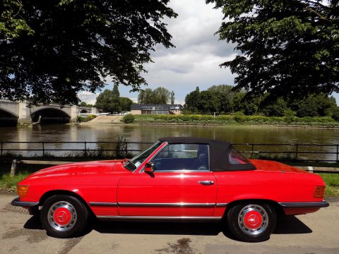 Mercedes-Benz R107 280 SL Sports 6