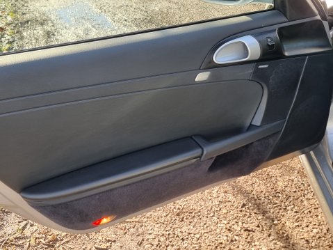 Porsche Boxster 24V 17