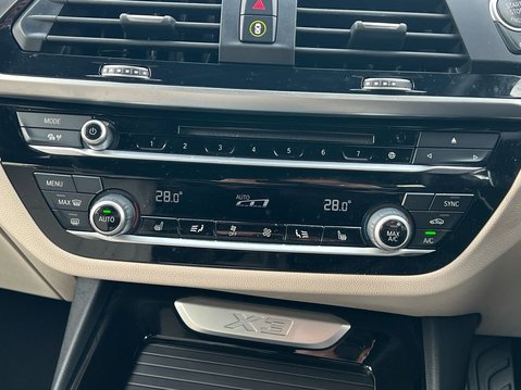 BMW X3 XDRIVE20D M SPORT 25