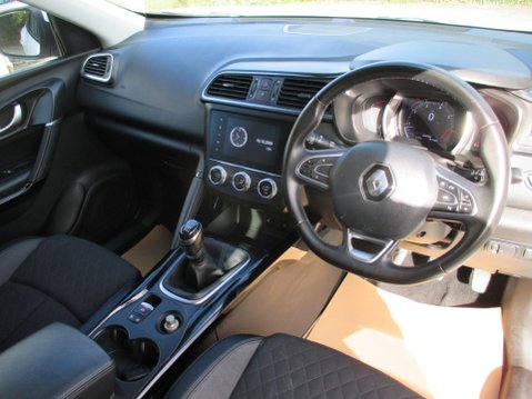 Renault Kadjar 1.3 TCe Iconic Euro 6 (s/s) 5dr 18