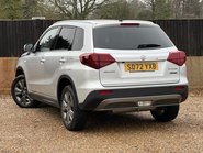 Suzuki Vitara SZ-T MHEV 2