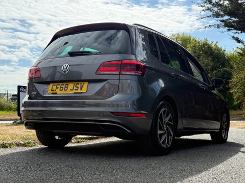 Volkswagen Golf SV MATCH TSI EVO 40