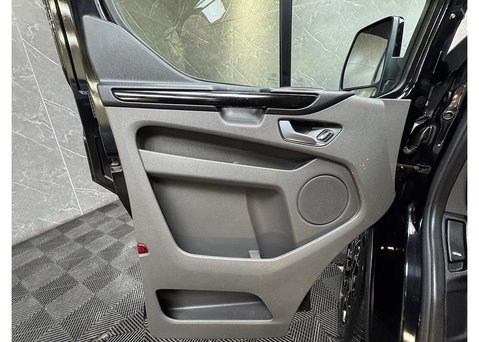 Ford Transit Custom 2.0 300 EcoBlue Limited Crew Van Double Cab 5dr Diesel Manual L2 H1 Euro 6 51