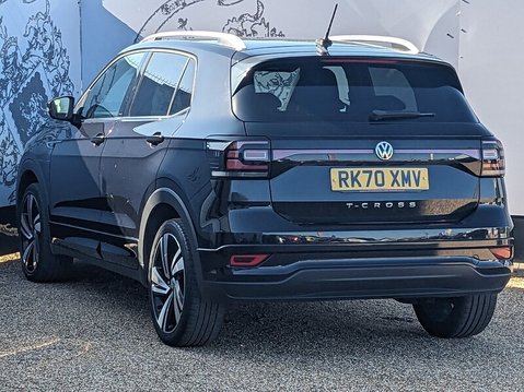 Volkswagen T-Cross R-LINE TDI DSG 10