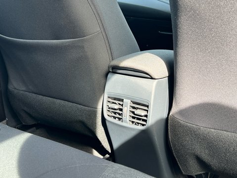 Suzuki Swace MOTION 40