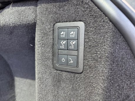 Land Rover Range Rover Sport 5.0 V8 Autobiography Dynamic SUV 5dr Petrol Auto 4WD Euro 5 (s/s) (510 ps) 19