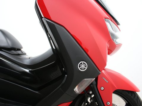 Yamaha Nmax 125 GPD125-A ABS 33