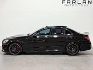 Mercedes-Benz C Class 4.0 C63 V8 BiTurbo AMG (Premium) Saloon 4dr Petrol SpdS MCT Euro 6 (s/s) (4 15