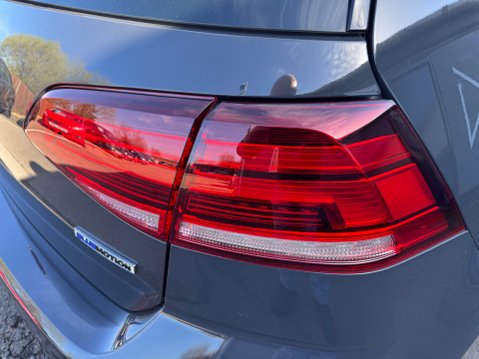 Volkswagen Golf SE TSI EVO 20