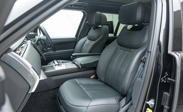 Land Rover Range Rover P615 SV 29