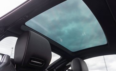 Mercedes-Benz SL Class SL63 16