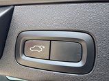 Volvo XC60 2.0 B4 MHEV Momentum Auto AWD Euro 6 (s/s) 5dr 42