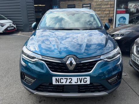 Renault Arkana ICONIC E-TECH 2