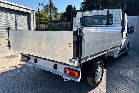 Peugeot Boxer 335 2.2 Hdi 130 ps Crew Cab Tipper - Air Con - Ex MOD 6