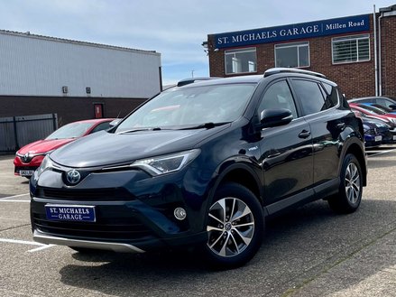 Toyota Rav4 2.5 RAV4 Business Edition+ HEV TSS 4x2 CVT 5dr