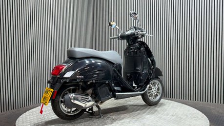 Piaggio Vespa GTS 2023 73 PLATE PROJECT SCOOTER SPARES OR REPAIR DAMAGED 125CC 2