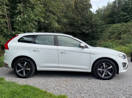 Volvo XC60 2.4 XC60 R-Design Luxury Nav D4 AWD Auto 4WD 5dr 3