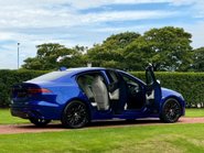 Jaguar XE R-DYNAMIC HSE 2