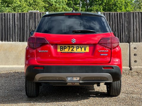 Suzuki Vitara SZ-T BOOSTERJET MHEV 8