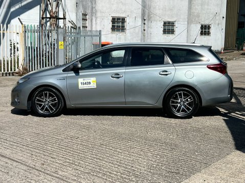 Toyota Auris VVT-I ICON PLUS 17