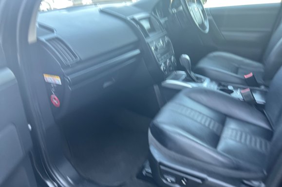 Land Rover Freelander 2.2 SD4 DYNAMIC AUTO 38