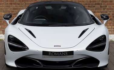 McLaren 720S Performance 4