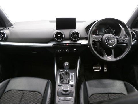 Audi Q2 1.6 TDI 30 S line S Tronic Euro 6 (s/s) 5dr 9
