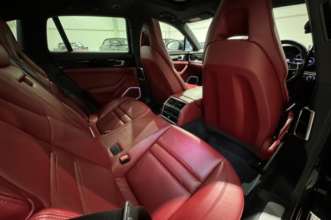 Porsche Panamera 4 SPORT TURISMO PDK 18