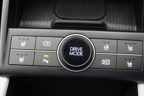 Hyundai KONA 5dr 1.6h-GDi Ultimate Petrol Hybrid DCT Automatic 24