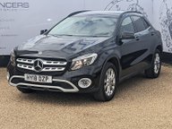 Mercedes-Benz GLA GLA200 SE 3