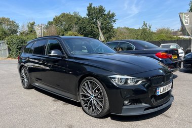 BMW 3 Series 335D XDRIVE M SPORT TOURING - 19”ALLOYS -M PERFORMANCE KIT -PRO NAV