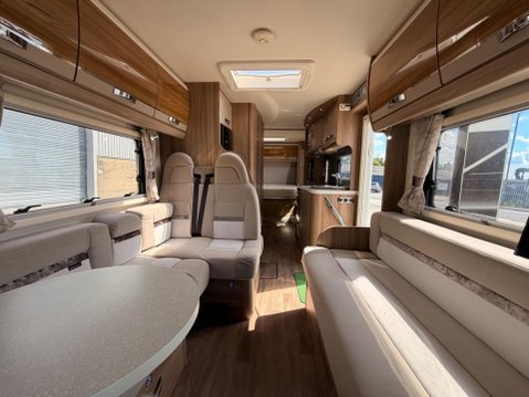 Swift Kon-Tiki KON-TIKI 669 HIGH (3axle) 8