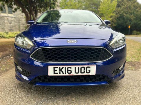 Ford Focus ZETEC S 2