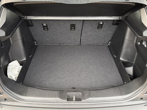 Suzuki S-Cross 1.4 Boosterjet 48V Hybrid Motion 5dr 37