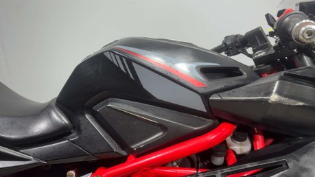 Lexmoto LXR 2019 16K 1 OWNER SPORTS BIKE PROJECT BIKE SPARES OR REPAIR 125CC 26