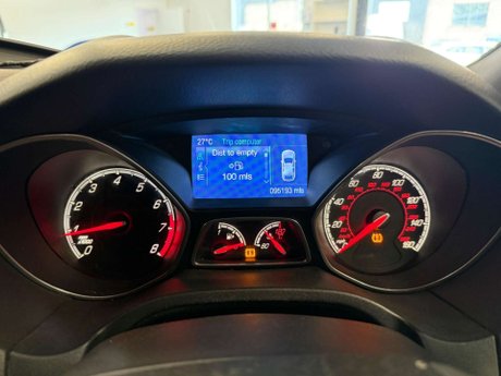 Ford Focus 2.0T EcoBoost ST-2 Euro 5 (s/s) 5dr 26
