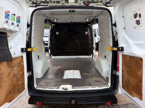 Ford Transit Custom 2.0 TDCi 250 Panel Van 5dr Diesel Manual L1 H1 (163 g/km, 104 bhp) 36