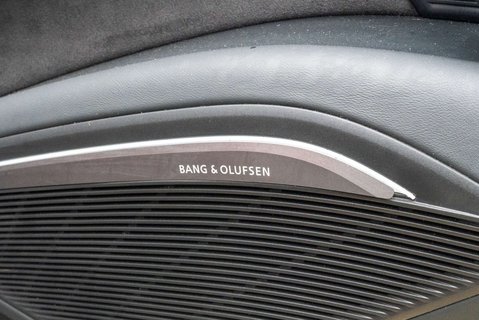 Audi TT 2.0 TTS Black Edition TFSI Quattro Semi-Auto 4WD 3dr 15