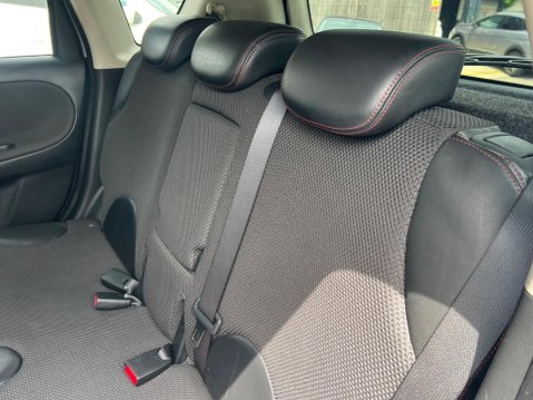 Nissan Note 1.6 16V Tekna Auto Euro 4 5dr 20