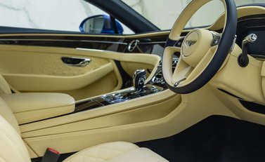 Bentley Continental GT W12 13