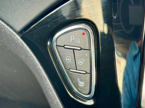 Vauxhall Corsa SE NAV 30