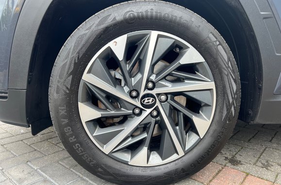 Hyundai TUCSON T-GDI PREMIUM 11