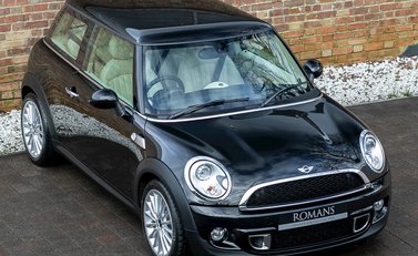 Mini Hatch S Inspired by Goodwood 8