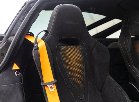 McLaren 765LT 13