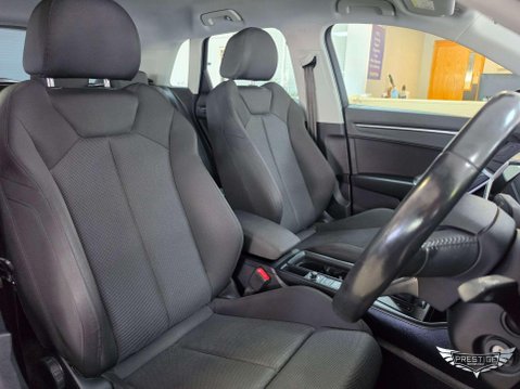 Audi Q3 2.0 TDI 35 Sport S Tronic Euro 6 (s/s) 5dr 83