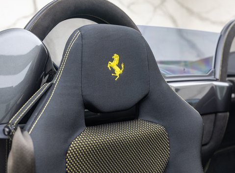 Ferrari F430 SCUDERIA SPIDER 16M 12