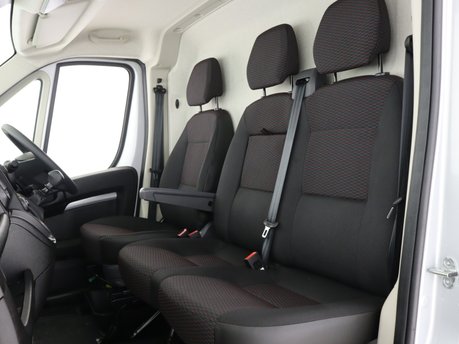 Citroen Relay 2.2 BlueHDi L3H2 Van 140ps Enterprise Pro 6