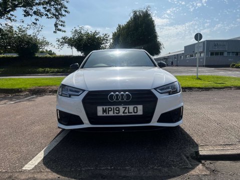 Audi A4 2.0 A4 Black Edition 35 TFSI Semi-Auto 4dr 28