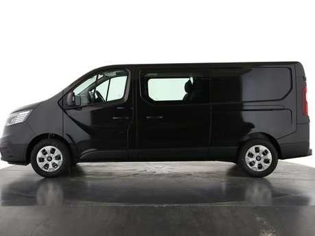 Renault Trafic LL30 Blue dCi 130 Advance Crew Van MY26 8